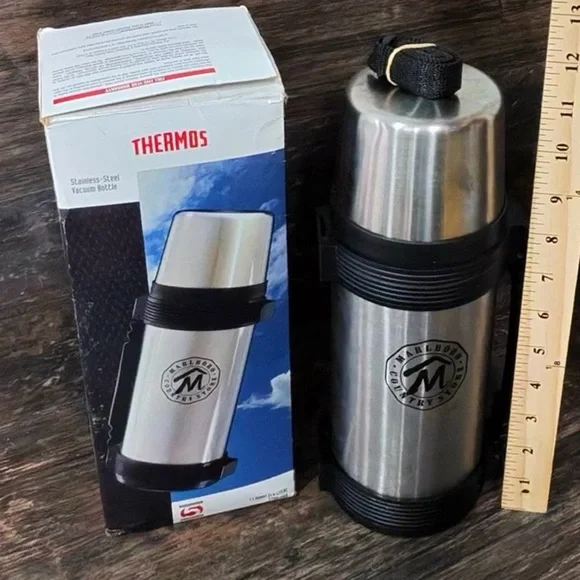 Marlboro Country Store Thermos Silver and Black Insulated Flask - Picture 2 of 6